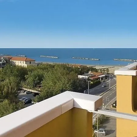 מלון Color Punta Nord Village -