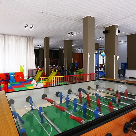 מלון Color Punta Nord Village -