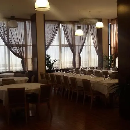 מלון Color Punta Nord Village -
