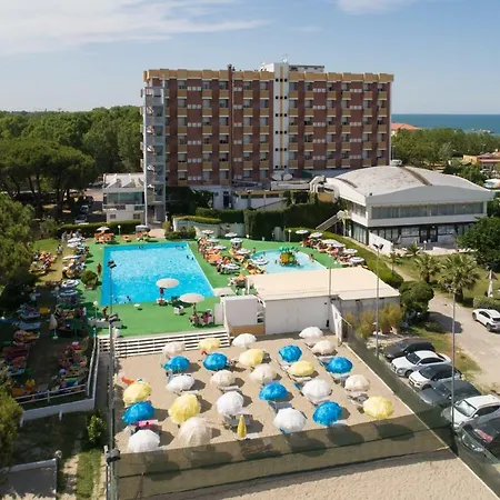 Color Punta Nord Village - מלון רימיני