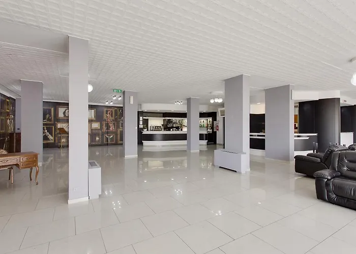 Color Punta Nord Village - Rimini Отель