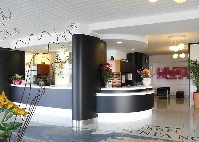 酒店 Color Punta Nord Village - Rimini 4*