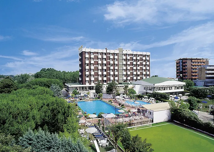 Color Punta Nord Village - Rimini 호텔